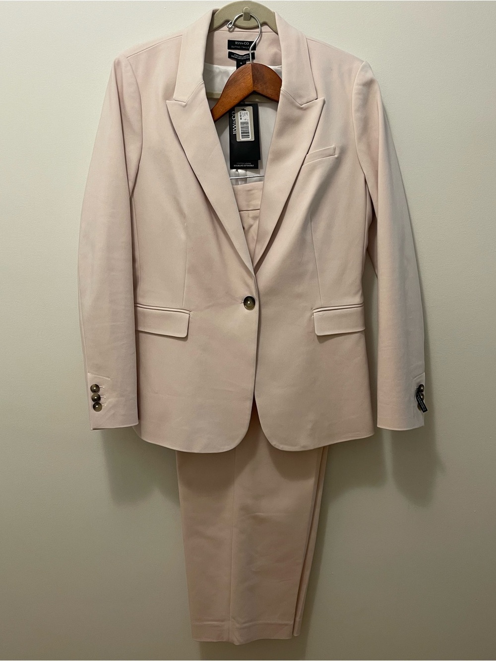 RW&CO. Light Blush Pink Women's Tailored Suit